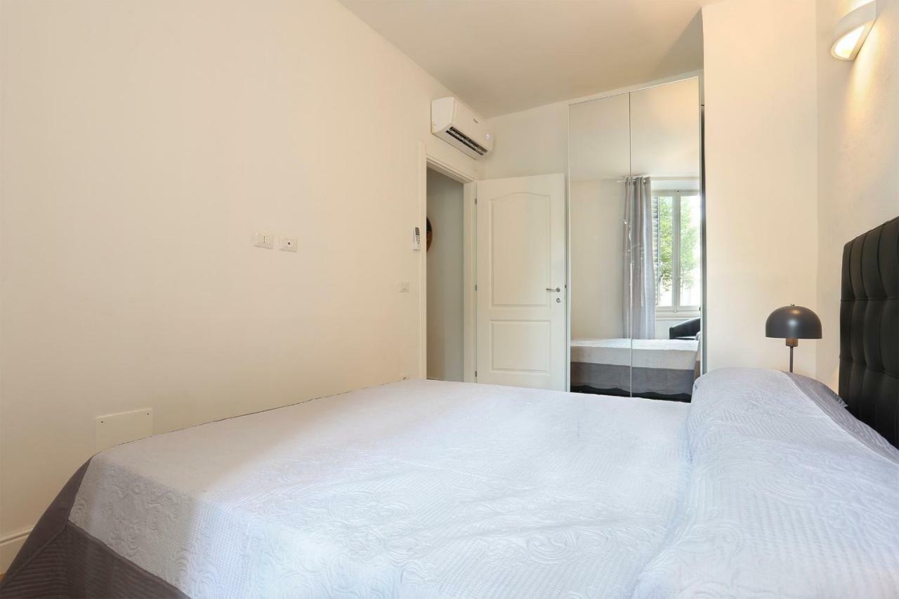 La Marmora 3 Bedroom Apartment Near Galleria Dell'Accademia Florence Exterior photo